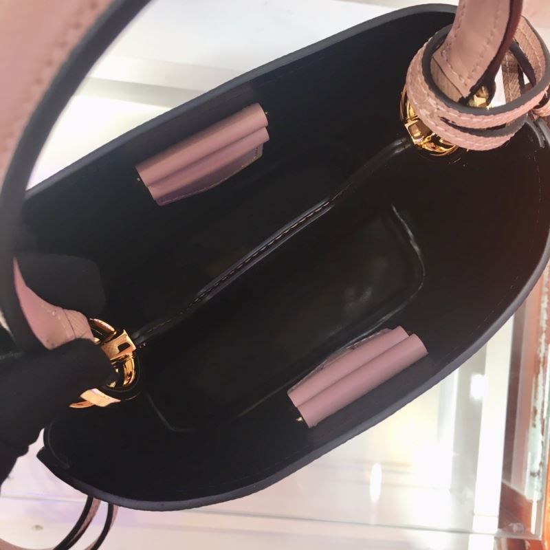 Pra*a tote bags